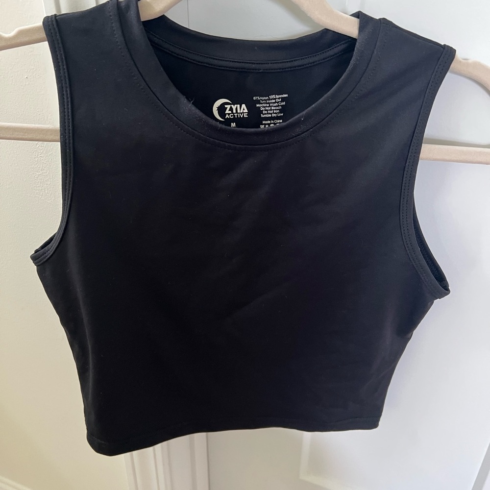 ZYIA Active Cropped Tank